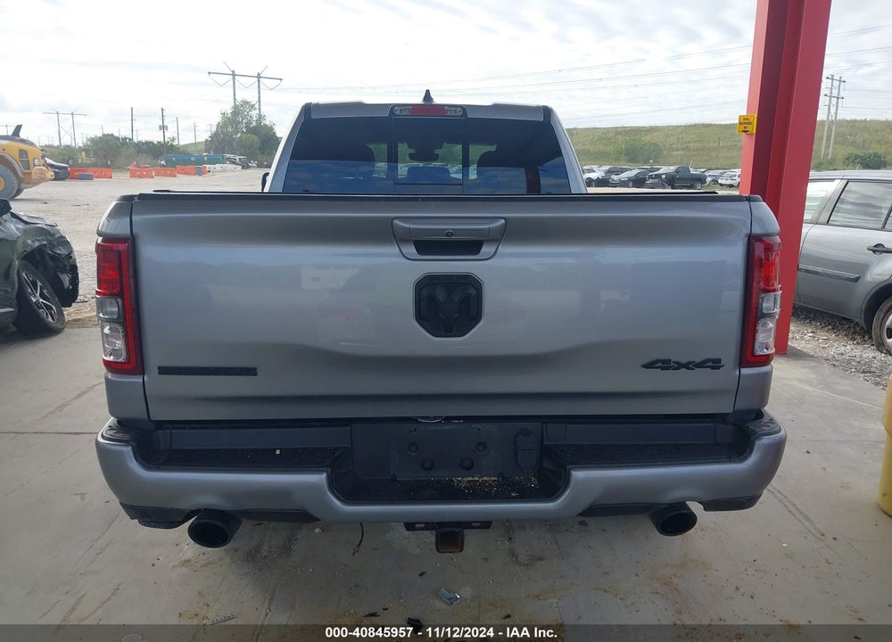 2022 RAM 1500 BIG HORN 4X4 6'4 BOX VIN: 1C6SRFBT8NN162517