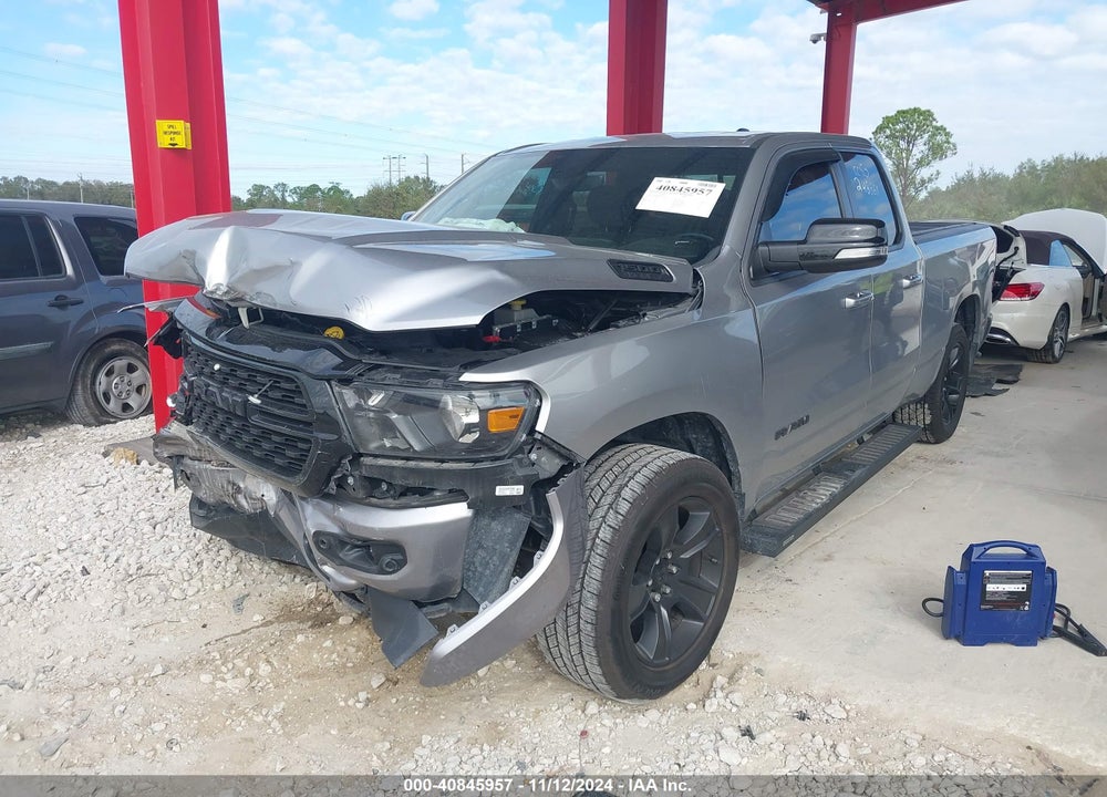 2022 RAM 1500 BIG HORN 4X4 6'4 BOX VIN: 1C6SRFBT8NN162517