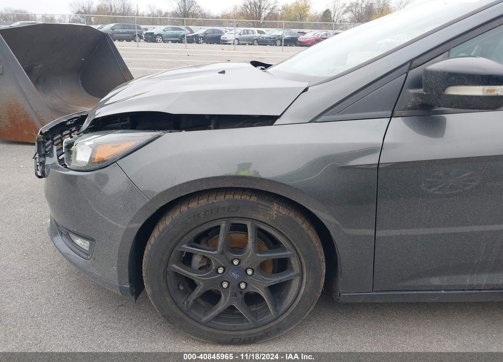 2017 FORD FOCUS SEL VIN: 1FADP3H23HL226392