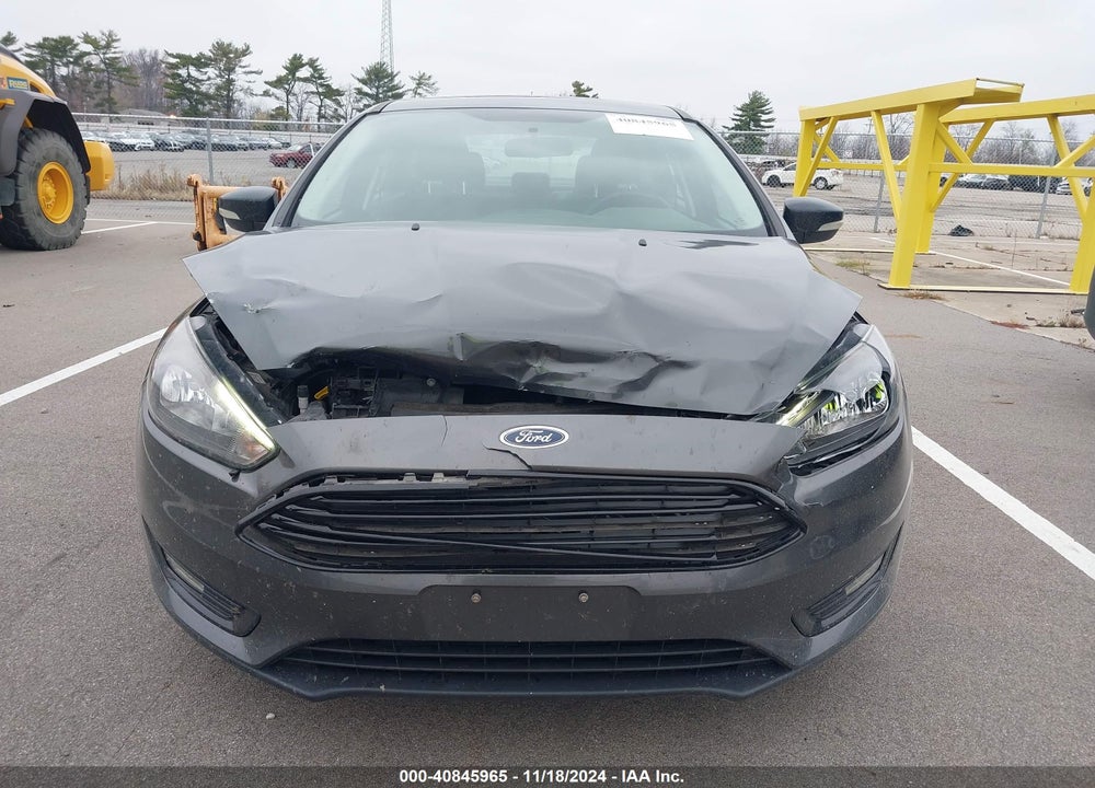 2017 FORD FOCUS SEL VIN: 1FADP3H23HL226392