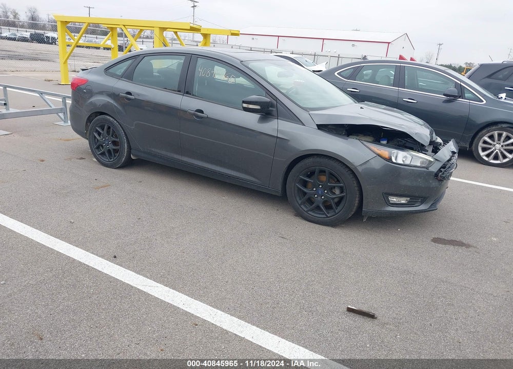 2017 FORD FOCUS SEL VIN: 1FADP3H23HL226392