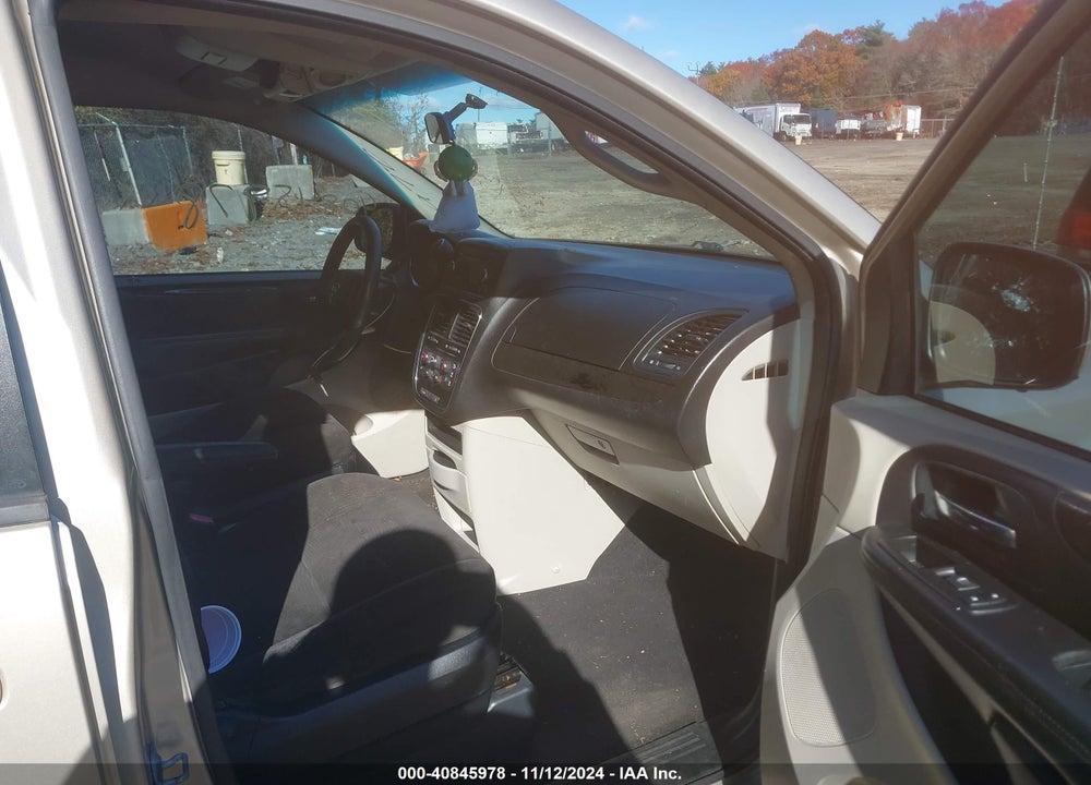 2013 DODGE GRAND CARAVAN SXT VIN: 2C4RDGCG8DR524652