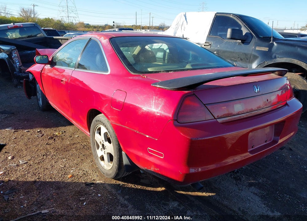 1998 HONDA ACCORD EX V6 VIN: 1HGCG2257WA026645