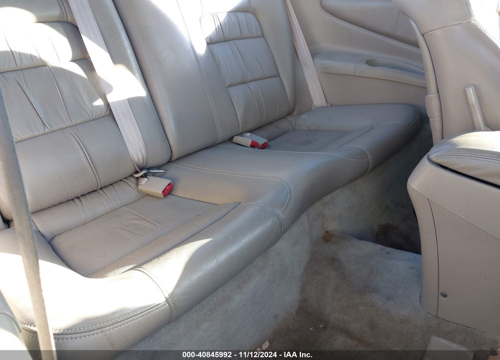 1998 HONDA ACCORD EX V6 VIN: 1HGCG2257WA026645