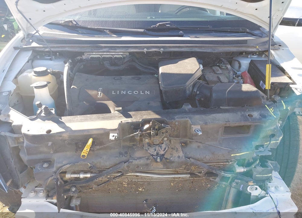 2011 LINCOLN MKX VIN: 2LMDJ8JK4BBJ28983