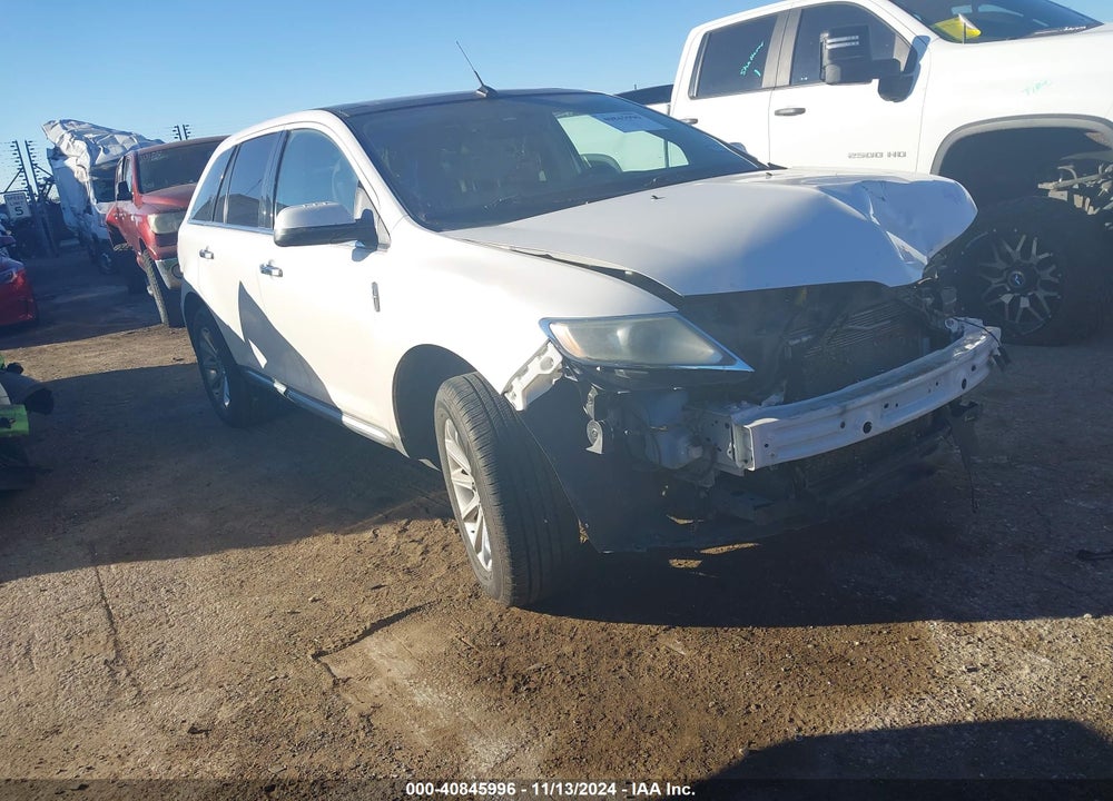 2011 LINCOLN MKX VIN: 2LMDJ8JK4BBJ28983