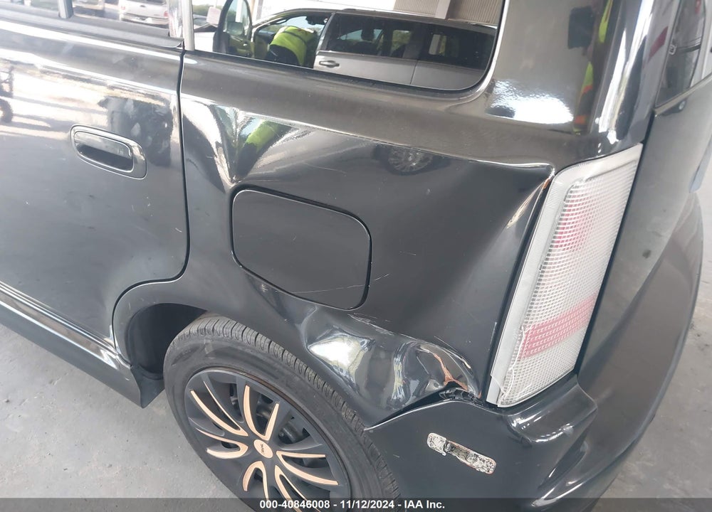 2006 SCION XB VIN: JTLKT324064067298