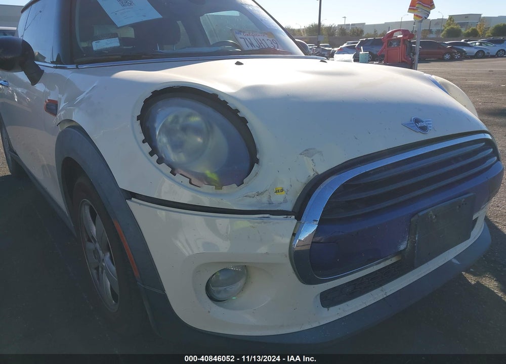 2016 MINI HARDTOP COOPER VIN: WMWXP5C51G2D15547