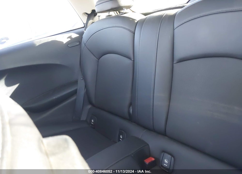 2016 MINI HARDTOP COOPER VIN: WMWXP5C51G2D15547