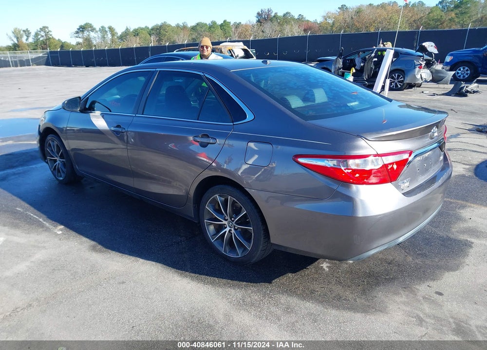 2015 TOYOTA CAMRY XSE VIN: 4T1BF1FK8FU480582