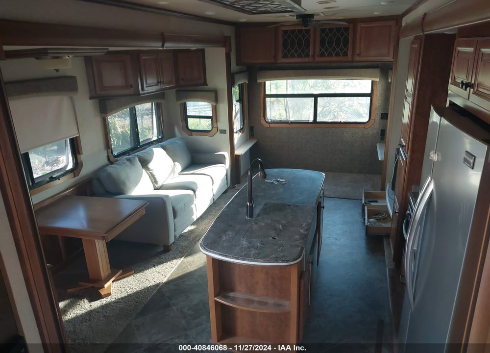 2017 HEARTLAND RV OTHER VIN: 5SFBG4122HE339110