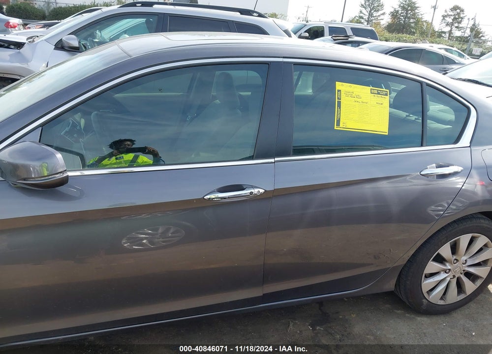 2015 HONDA ACCORD EX-L VIN: 1HGCR2F82FA071037