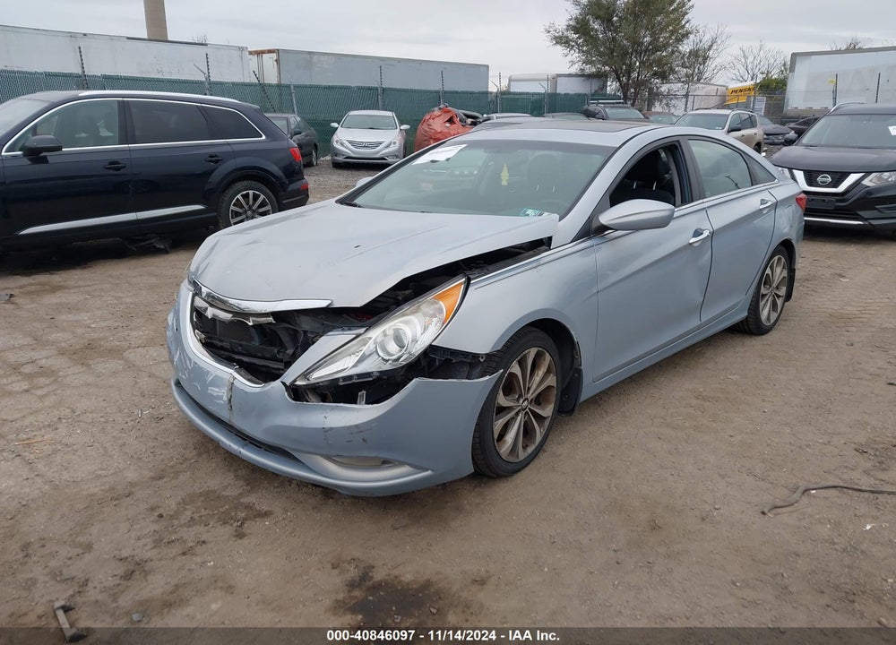 2013 HYUNDAI SONATA SE 2.0T VIN: 5NPEC4ABXDH582508