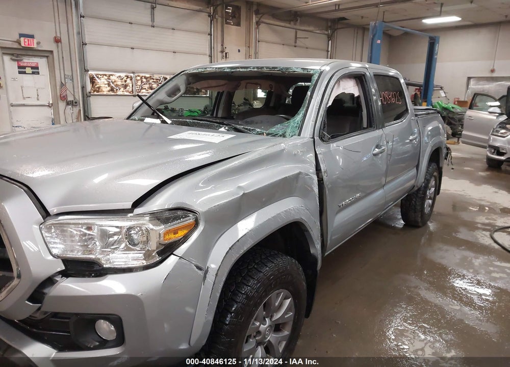 2019 TOYOTA TACOMA SR5 V6 VIN: 3TMCZ5AN8KM214437