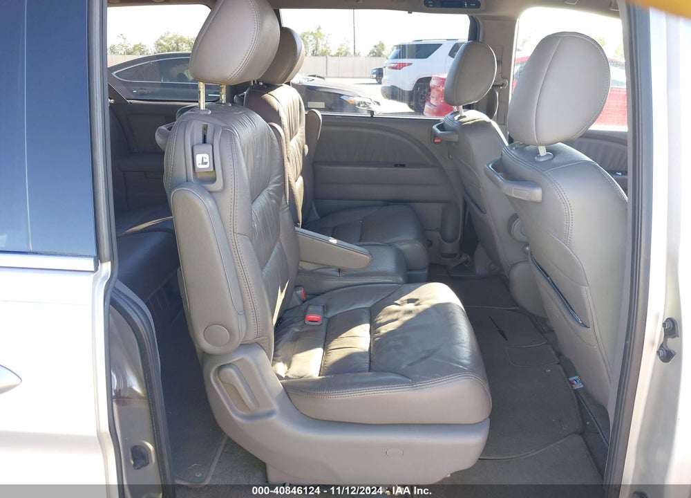 2008 HONDA ODYSSEY EX-L VIN: 5FNRL38778B098250