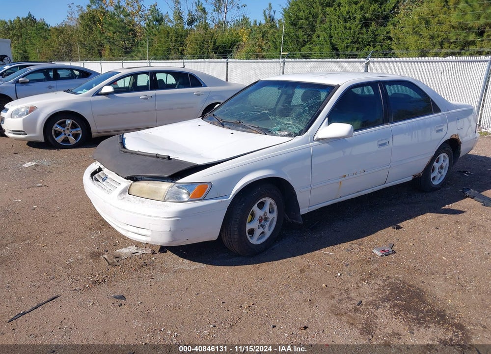 1999 TOYOTA CAMRY LE VIN: JT2BG22KXX0311713