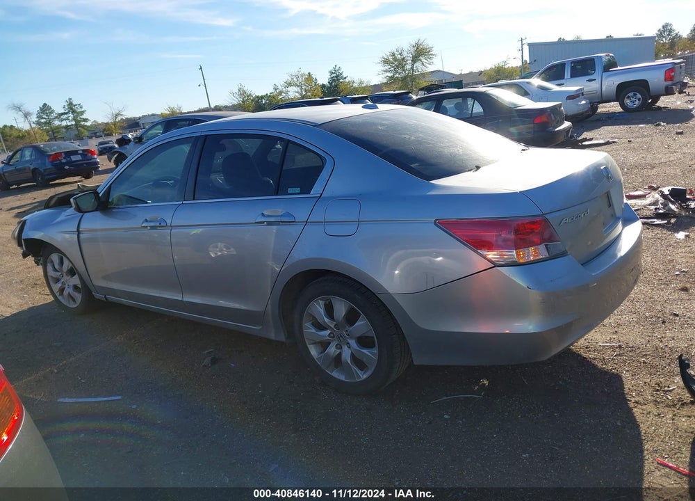 2010 HONDA ACCORD 2.4 EX-L VIN: 1HGCP2F80AA092595