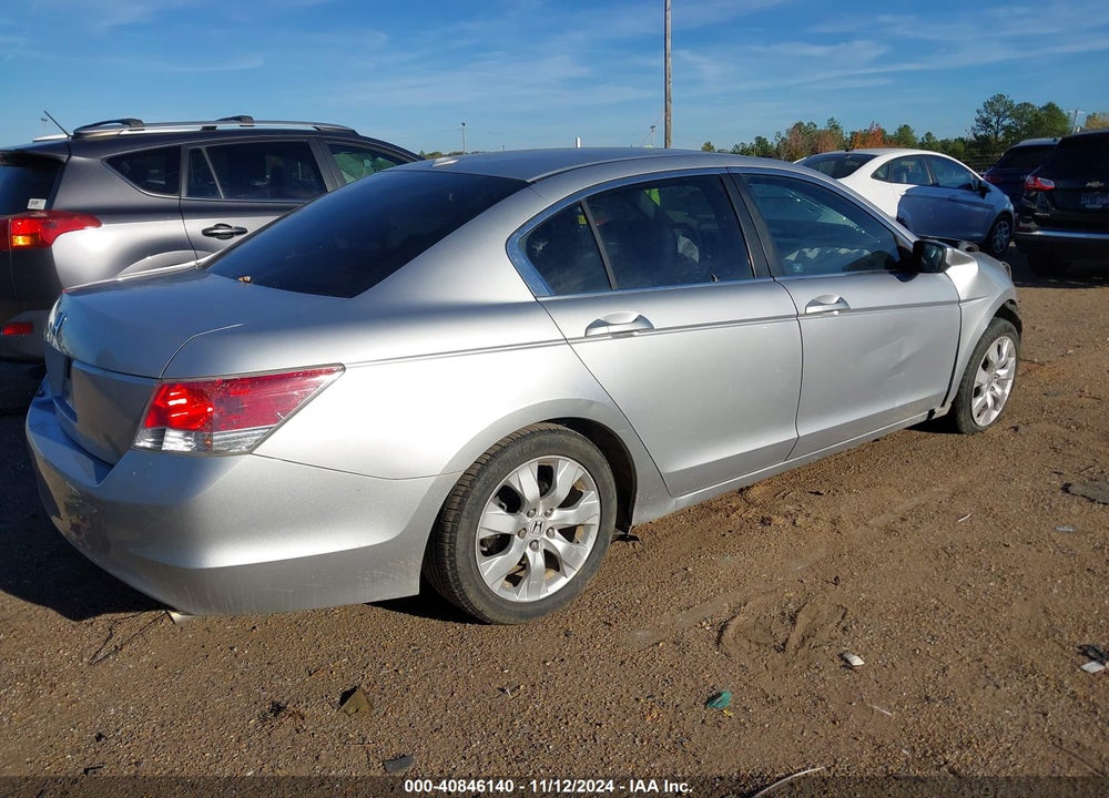 2010 HONDA ACCORD 2.4 EX-L VIN: 1HGCP2F80AA092595