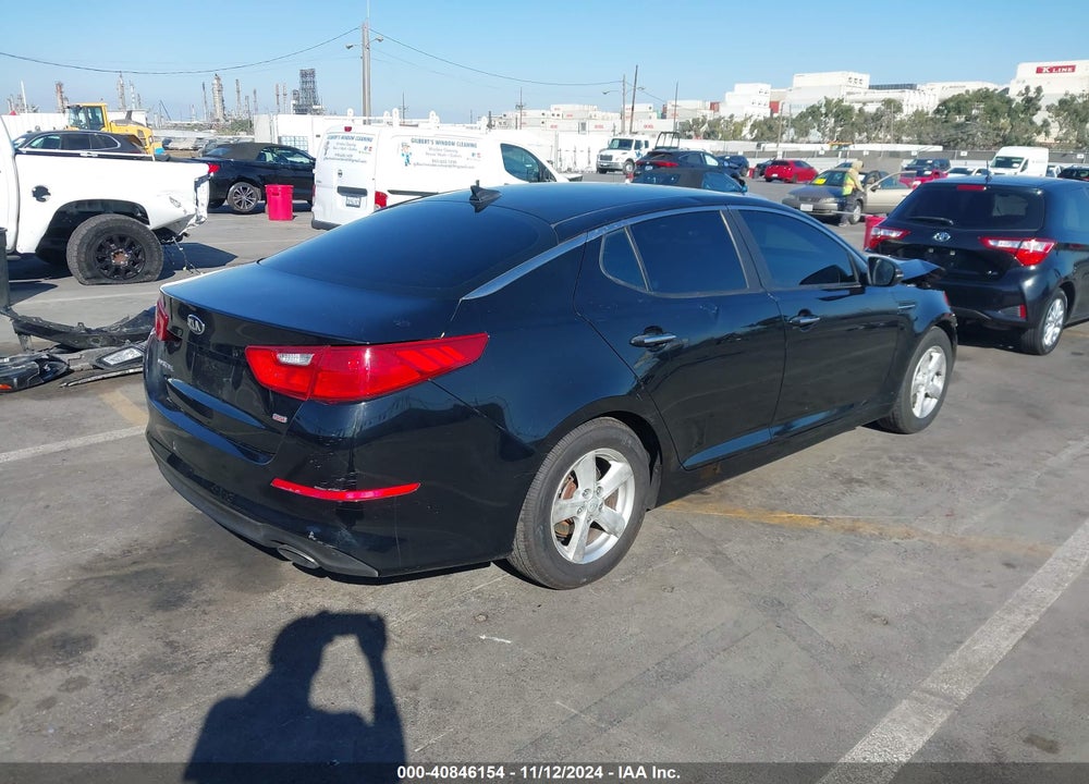 2015 KIA OPTIMA LX VIN: KNAGM4A73F5658376