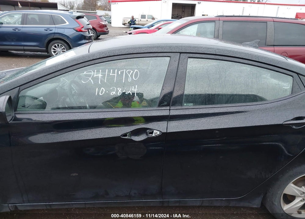 2013 HYUNDAI ELANTRA GLS VIN: KMHDH4AE8DU927155