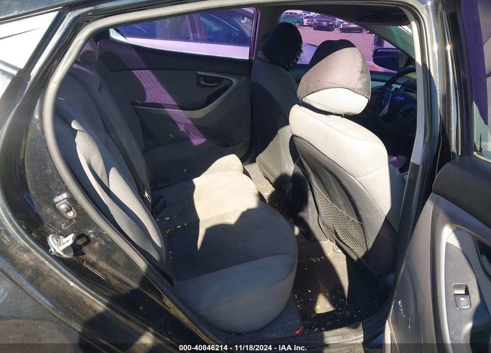 2011 HYUNDAI ELANTRA VIN: 5NPDH4AE6BH010954
