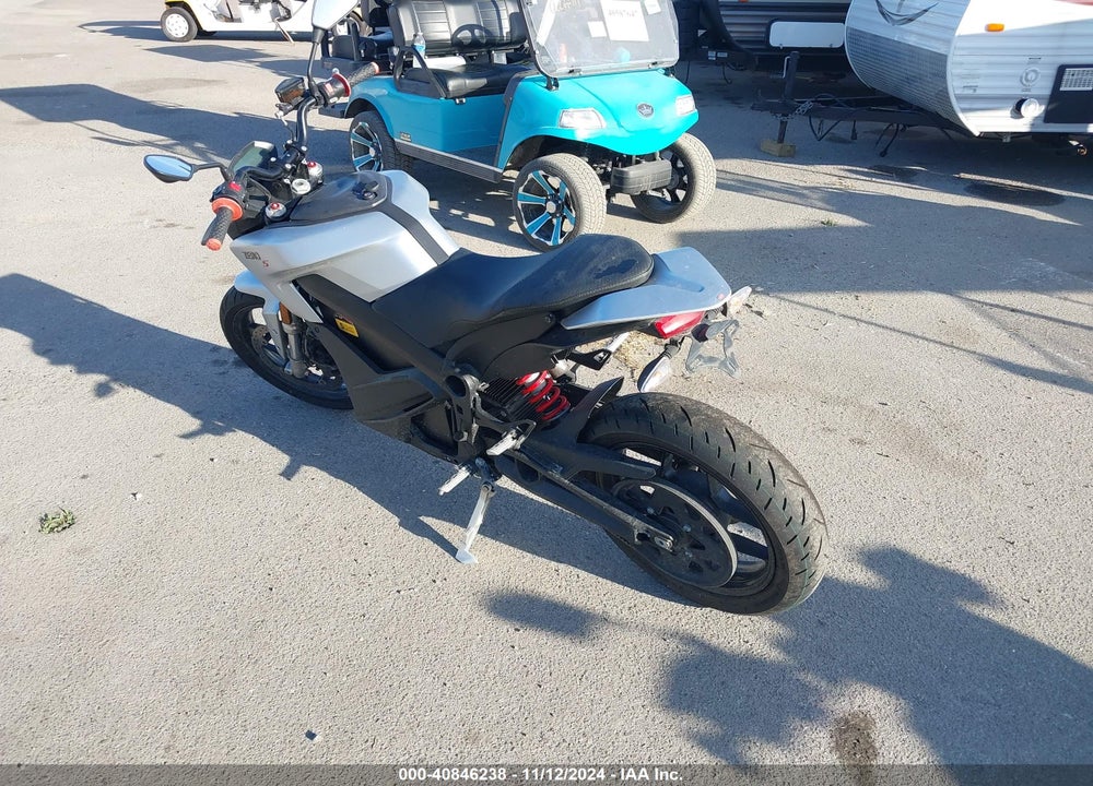 2018 ZERO MOTORCYCLES INC S 13.0 VIN: 538SMFZ57JCA10453