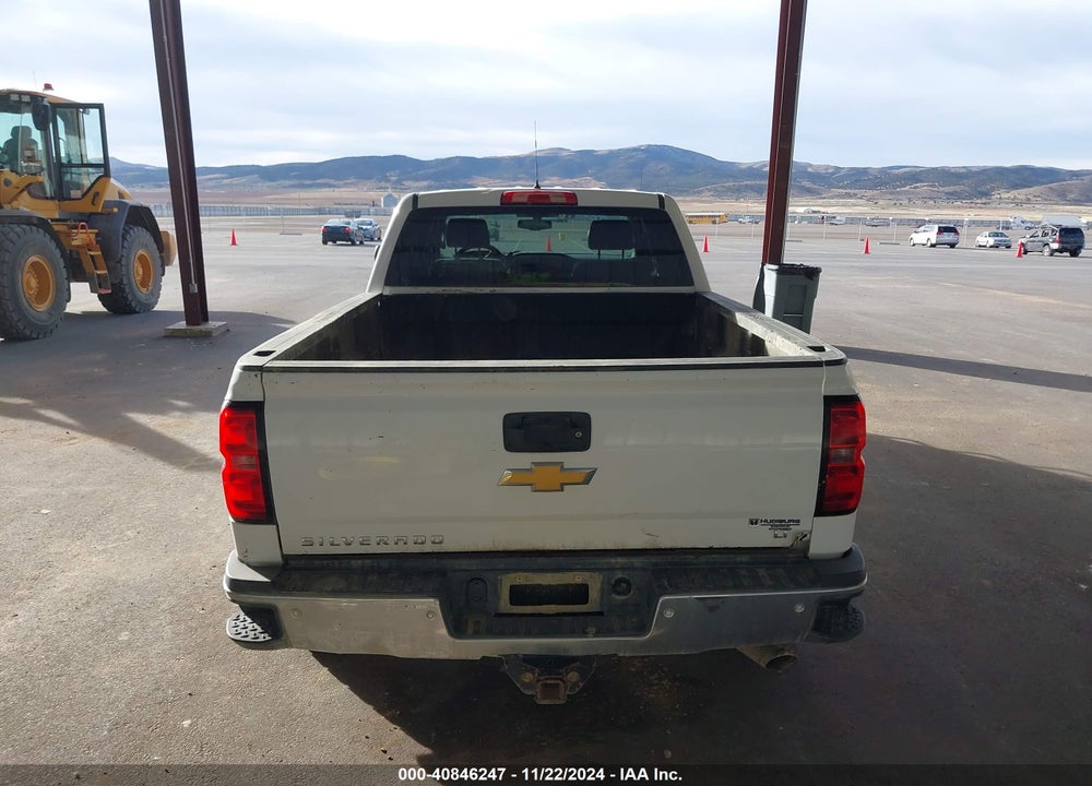 2015 CHEVROLET SILVERADO 2500HD LT VIN: 1GC1KVEG7FF187759