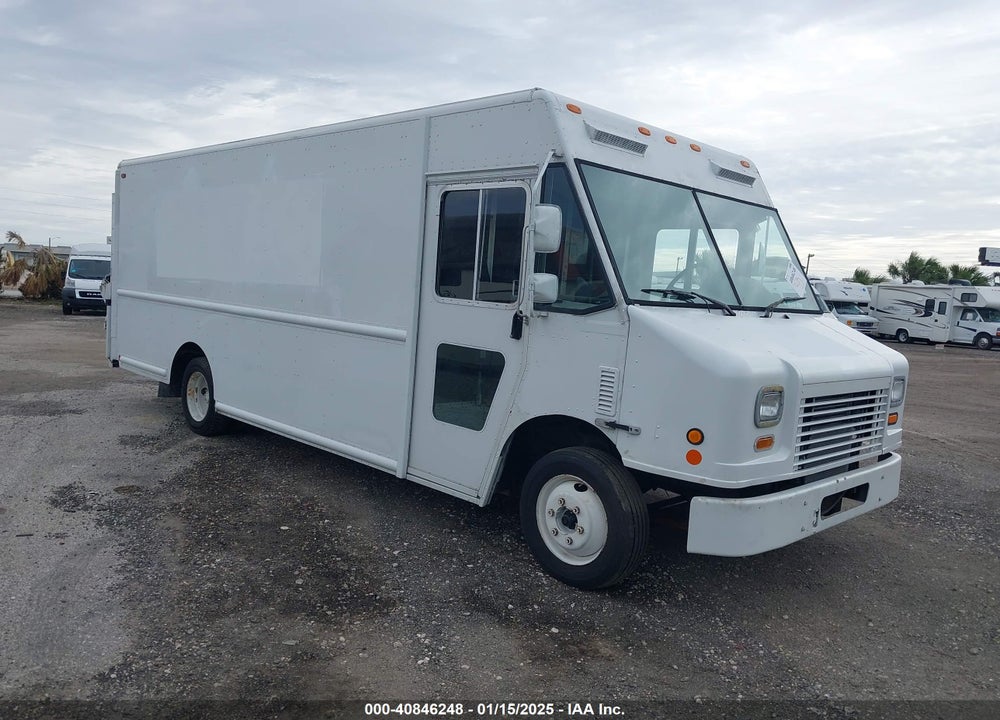 2009 FREIGHTLINER CHASSIS M LINE WALK-IN VAN VIN: 4UZAANDU99CAM3466
