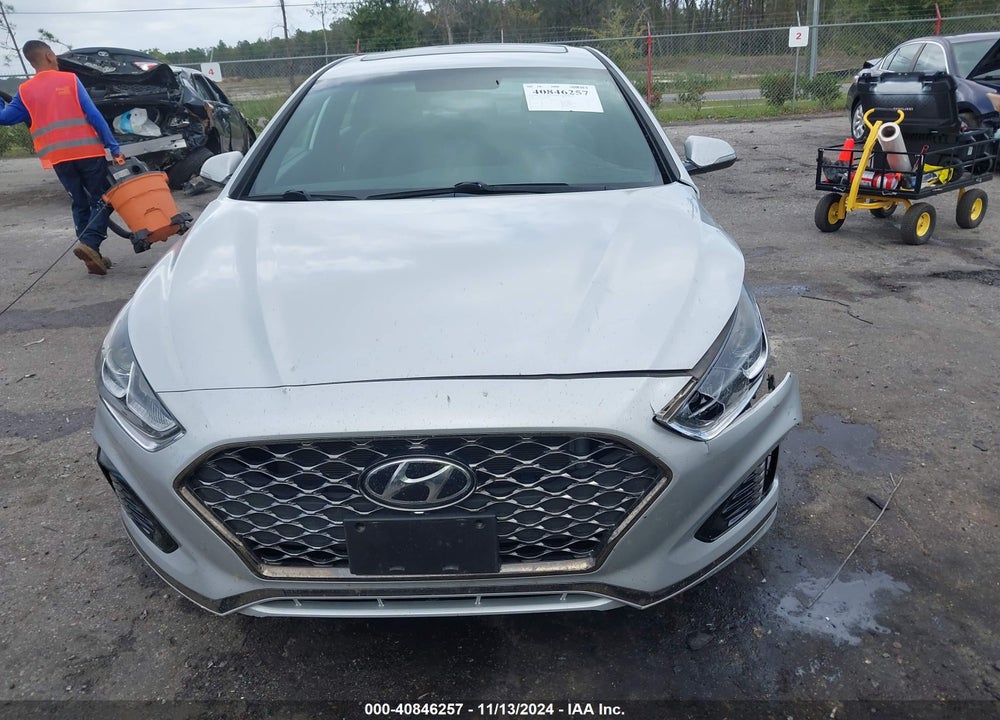 2019 HYUNDAI SONATA SPORT VIN: 5NPE34AF8KH816550
