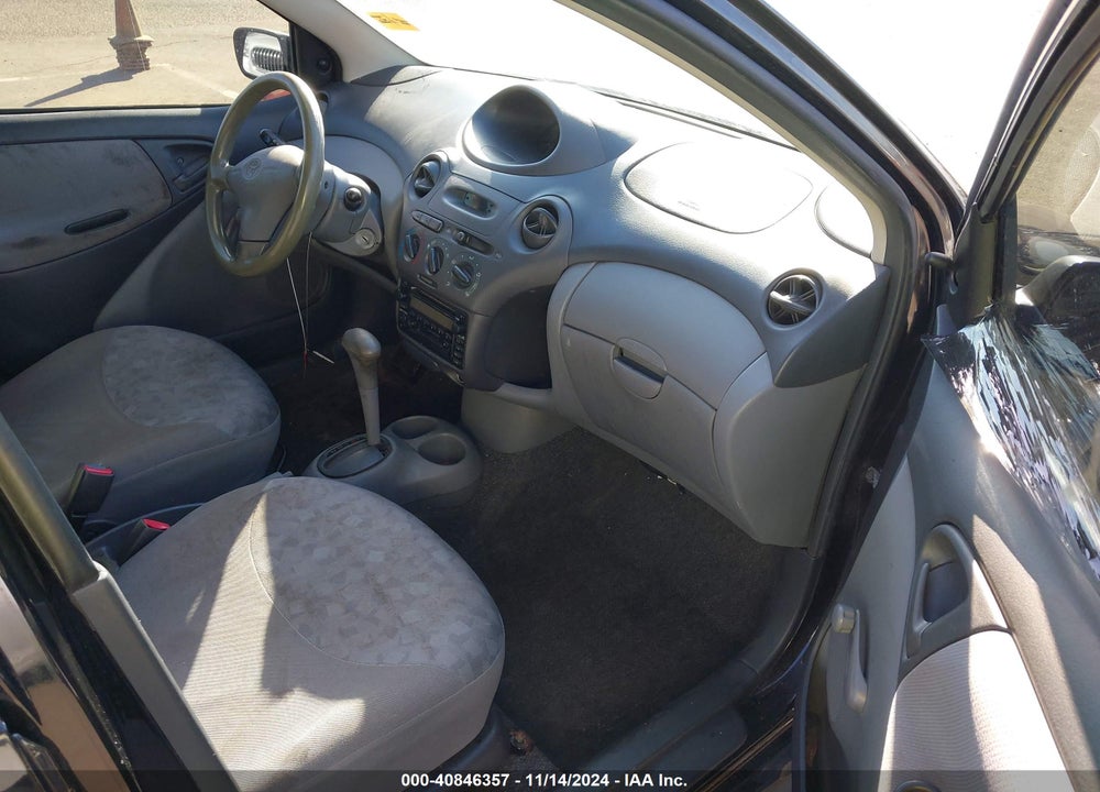 2000 TOYOTA ECHO VIN: JTDBT1233Y0071668