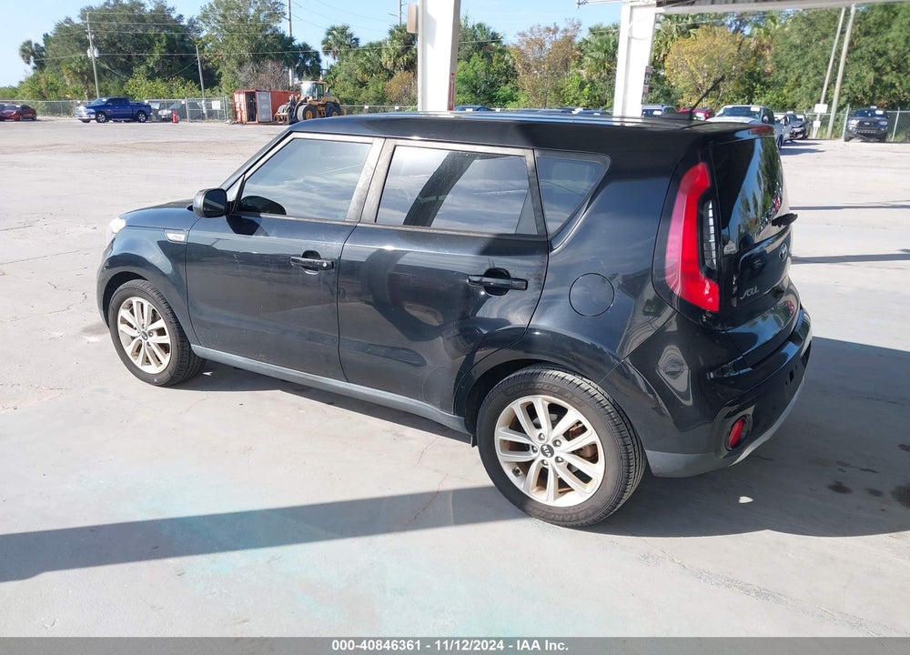 2017 KIA SOUL VIN: KNDJP3A58H7421804