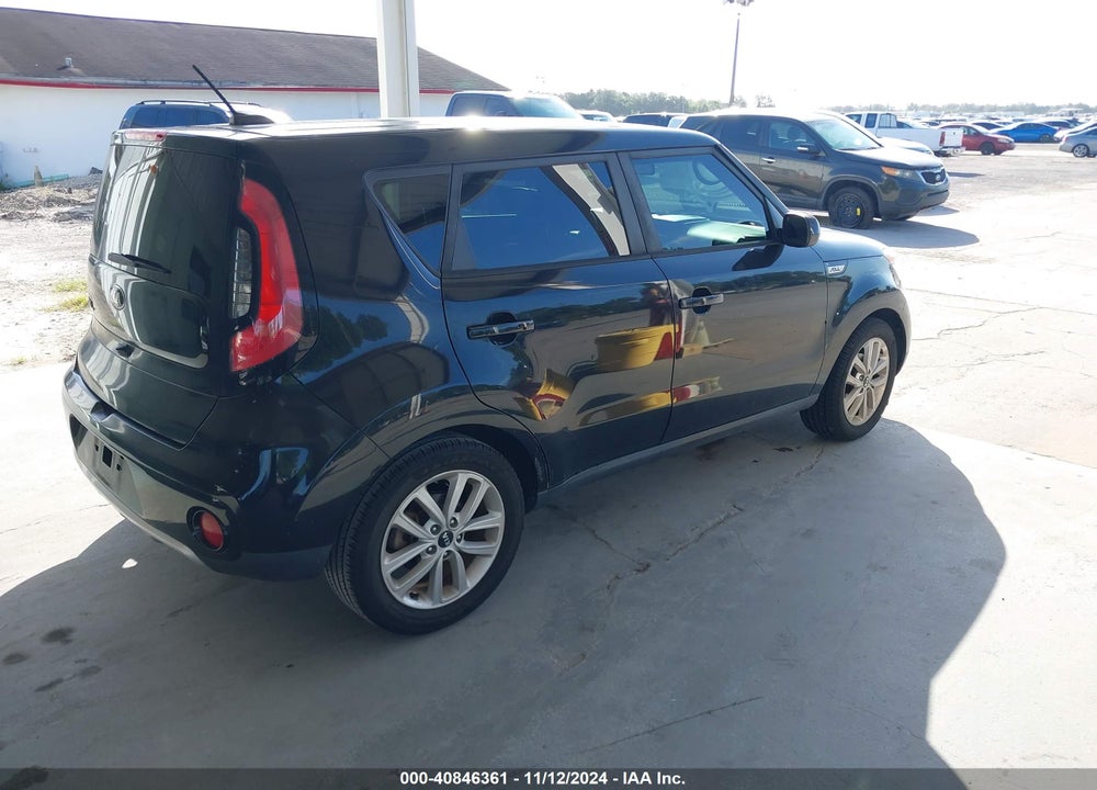 2017 KIA SOUL VIN: KNDJP3A58H7421804