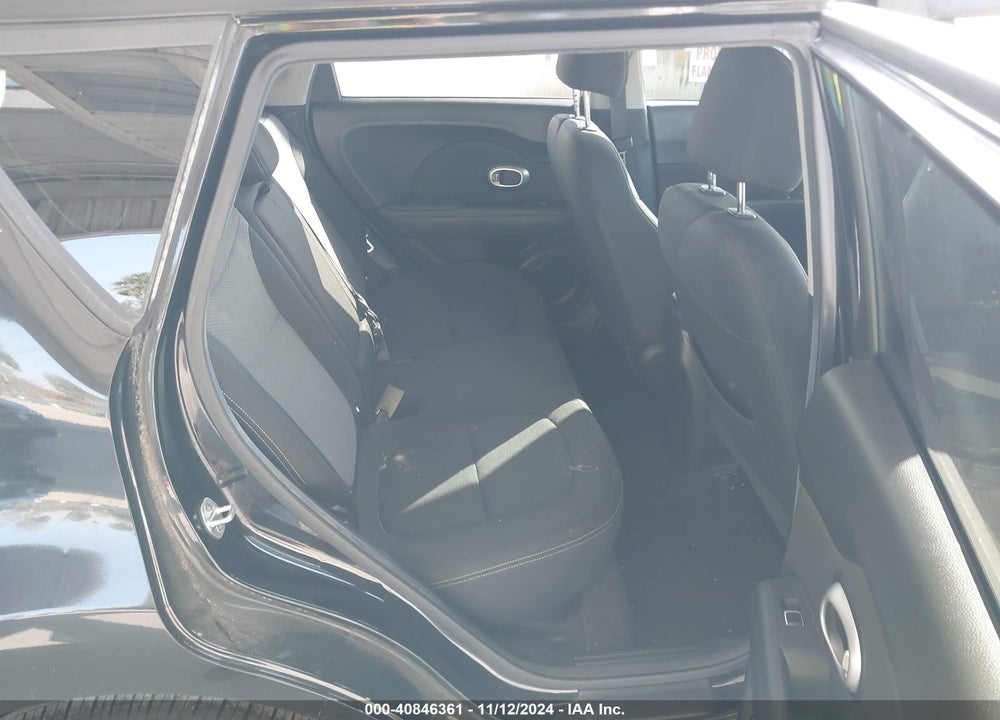 2017 KIA SOUL VIN: KNDJP3A58H7421804