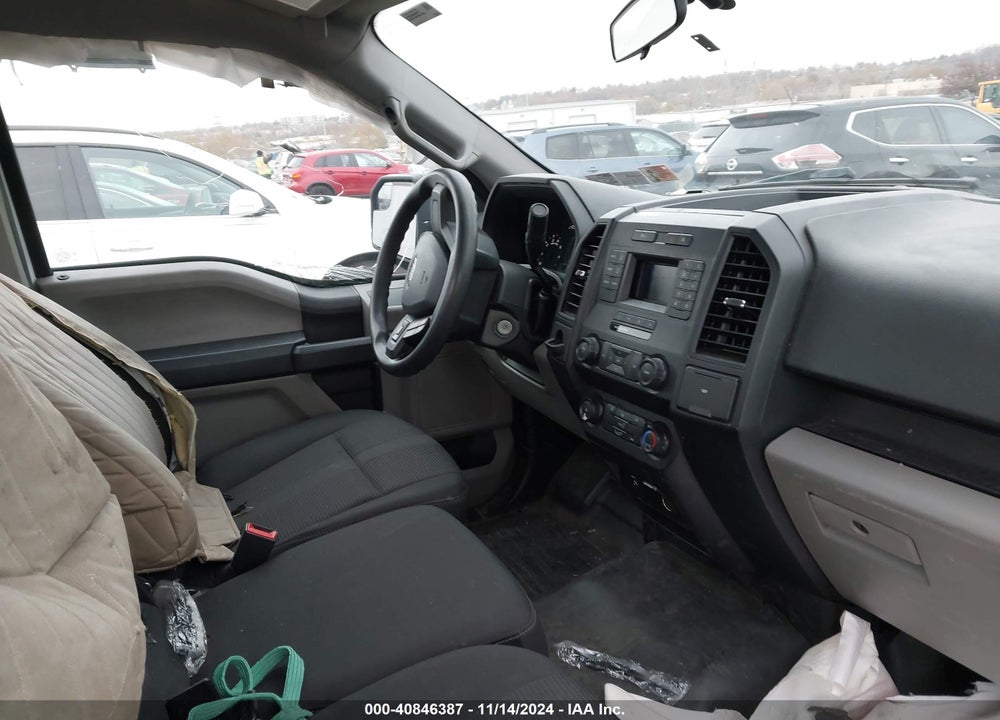2019 FORD F-150 XL VIN: 1FTMF1C59KKD39148