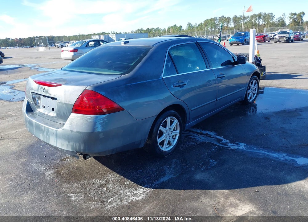 2007 HONDA ACCORD 3.0 EX VIN: 1HGCM66517A001624