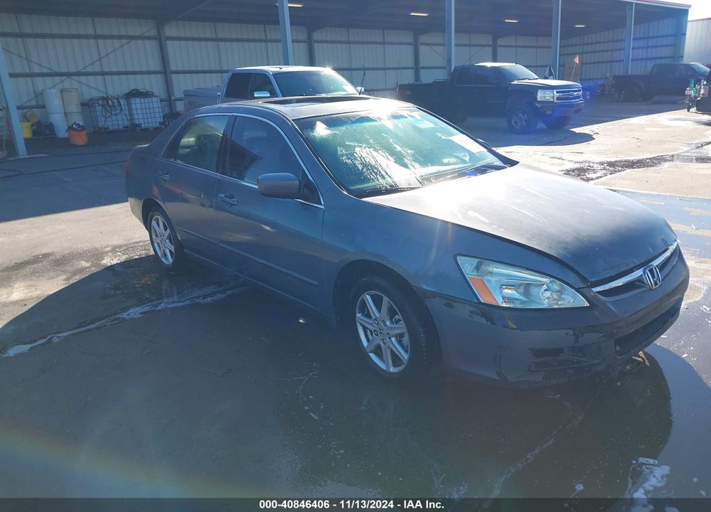 2007 HONDA ACCORD 3.0 EX VIN: 1HGCM66517A001624