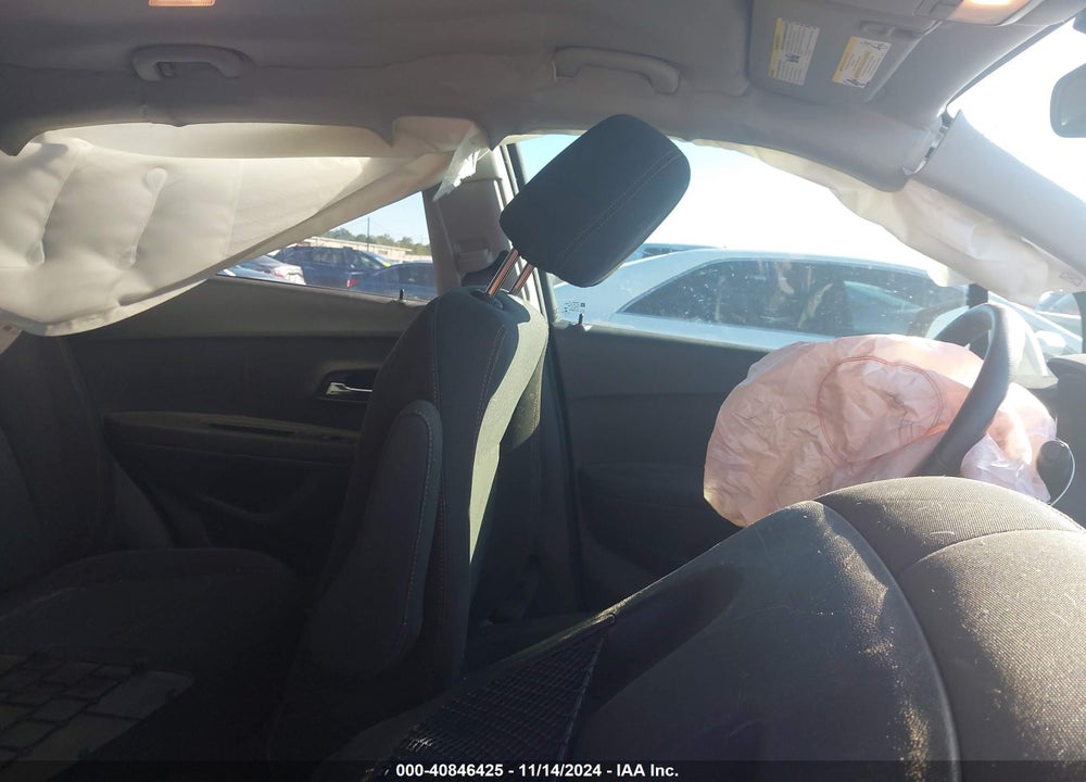 2019 CHEVROLET TRAX LS VIN: 3GNCJKSBXKL236317