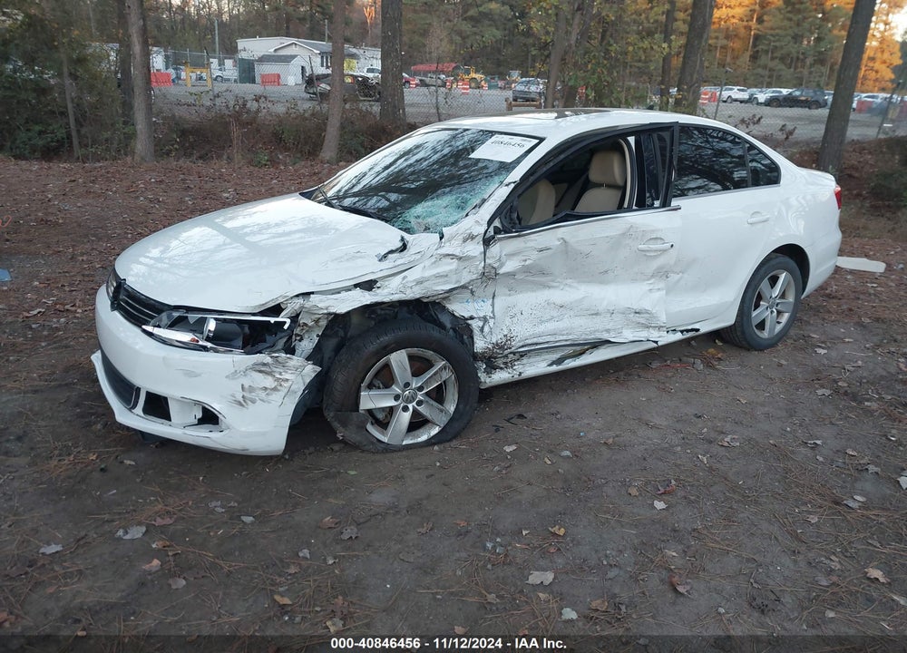 2014 VOLKSWAGEN JETTA 2.0L TDI VIN: 3VW3L7AJ5EM438986