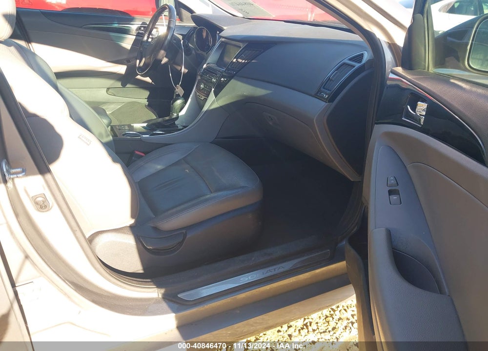 2014 HYUNDAI SONATA LIMITED VIN: 5NPEC4AC4EH854304
