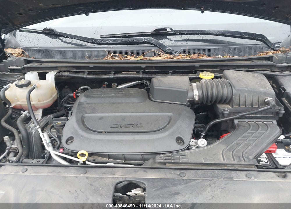 2021 CHRYSLER PACIFICA TOURING L VIN: 2C4RC1BG1MR528379