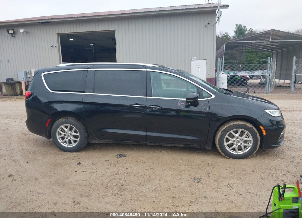 2021 CHRYSLER PACIFICA TOURING L VIN: 2C4RC1BG1MR528379
