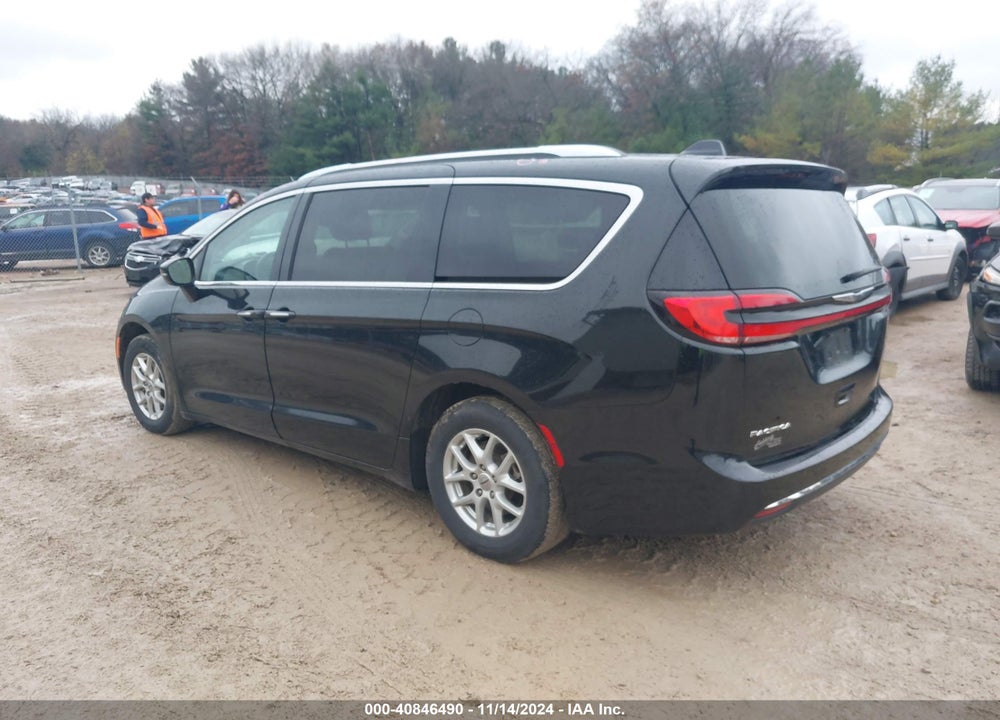 2021 CHRYSLER PACIFICA TOURING L VIN: 2C4RC1BG1MR528379