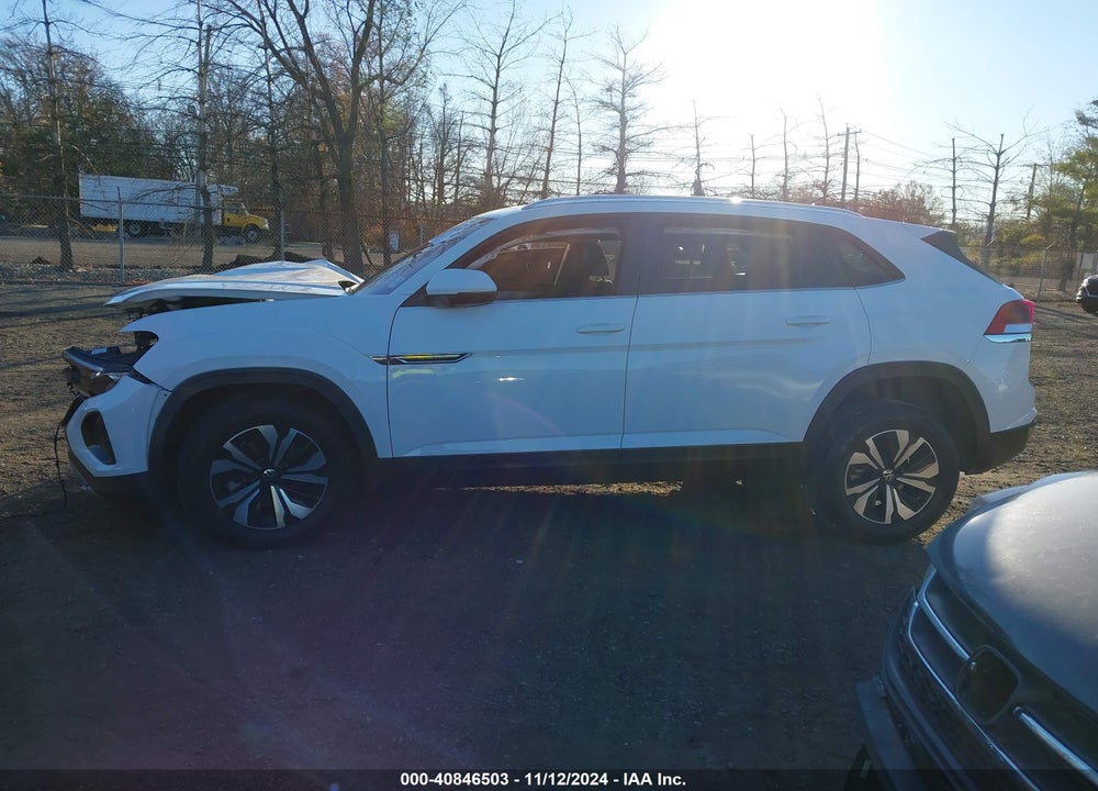 2024 VOLKSWAGEN ATLAS CROSS SPORT 2.0T SE VIN: 1V2LE2CA2RC204968
