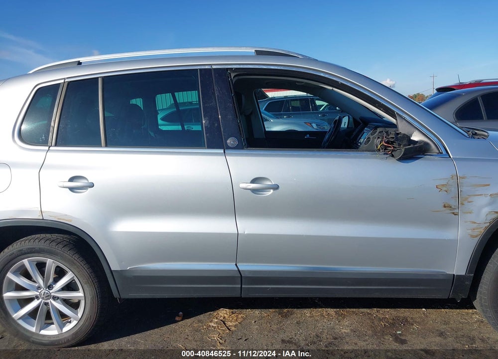 2017 VOLKSWAGEN TIGUAN 2.0T WOLFSBURG EDITION VIN: WVGRV7AX3HK002172