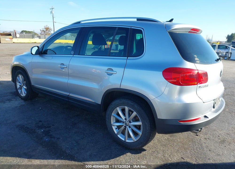2017 VOLKSWAGEN TIGUAN 2.0T WOLFSBURG EDITION VIN: WVGRV7AX3HK002172