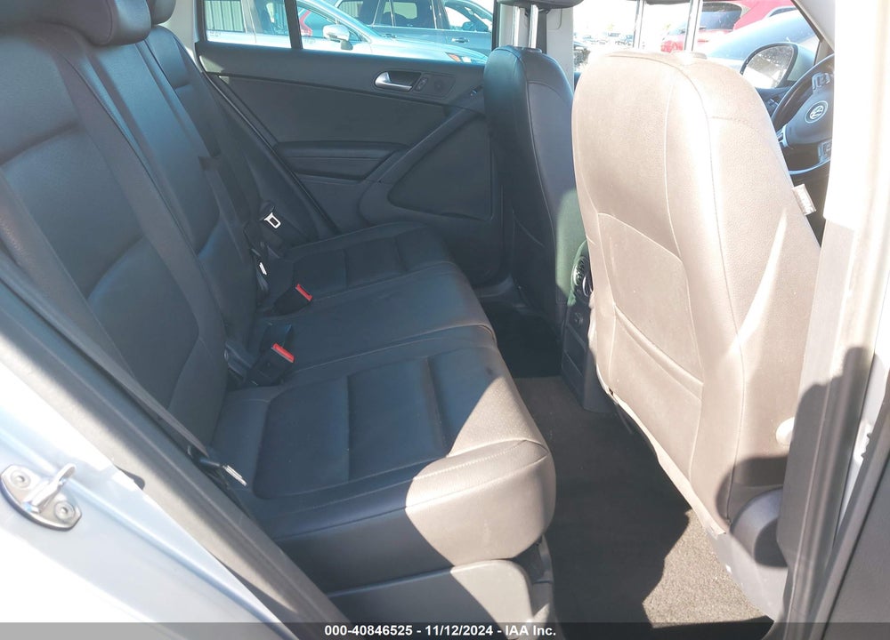 2017 VOLKSWAGEN TIGUAN 2.0T WOLFSBURG EDITION VIN: WVGRV7AX3HK002172