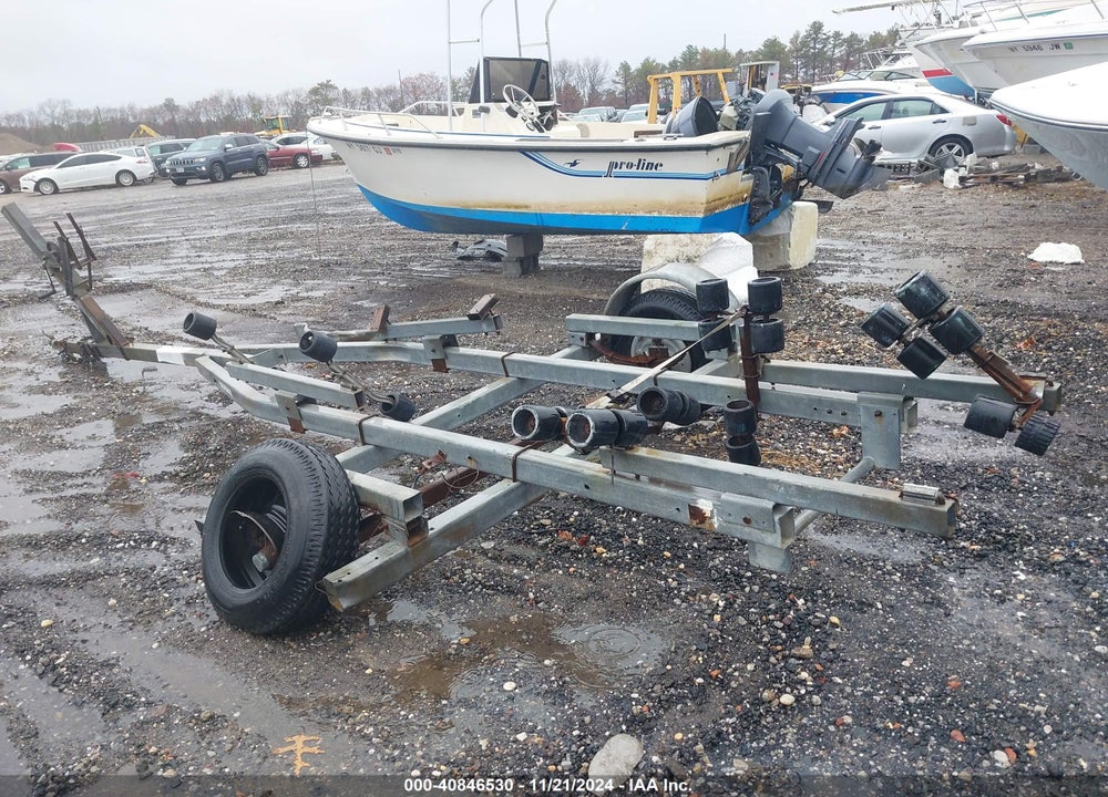2012 HOMEMADE BOAT TRAILER VIN: NYA59615000000000