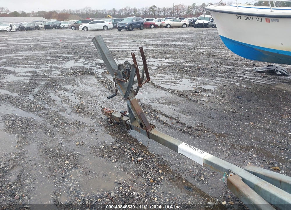 2012 HOMEMADE BOAT TRAILER VIN: NYA59615000000000