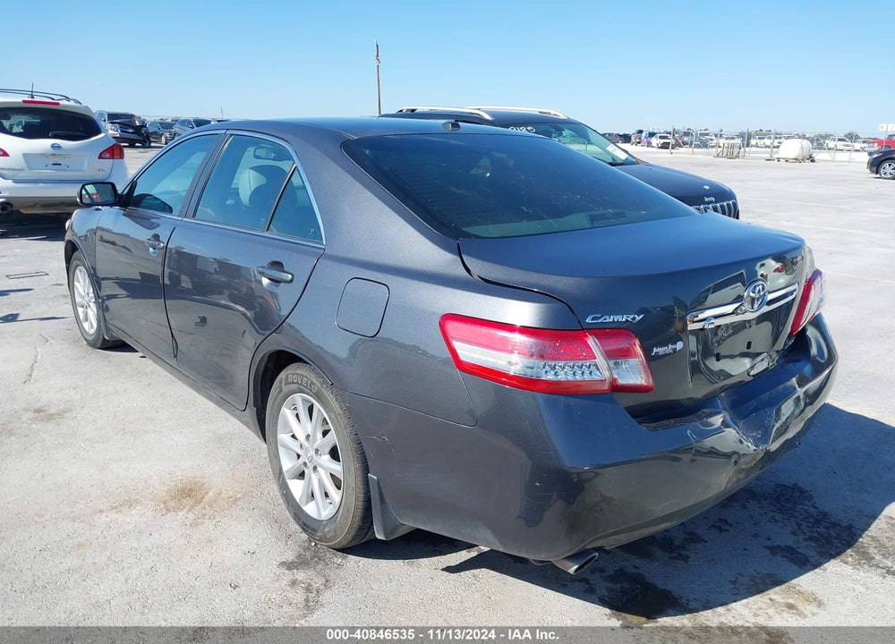 2011 TOYOTA CAMRY VIN: 4T1BK3EK3BU132997
