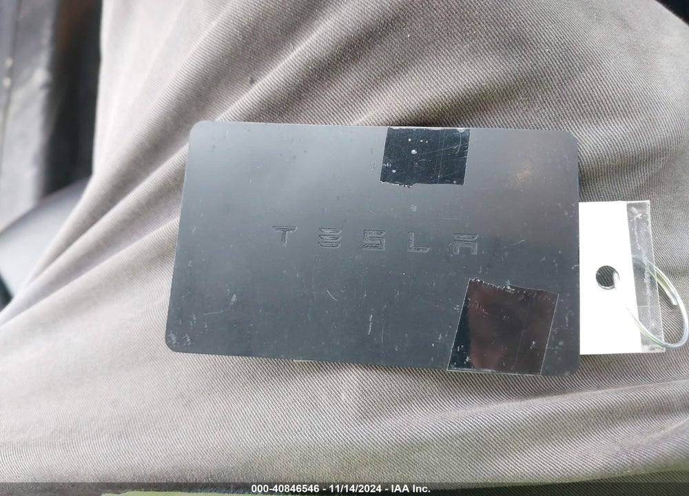 2018 TESLA MODEL 3 LONG RANGE/PERFORMANCE VIN: 5YJ3E1EBXJF117344